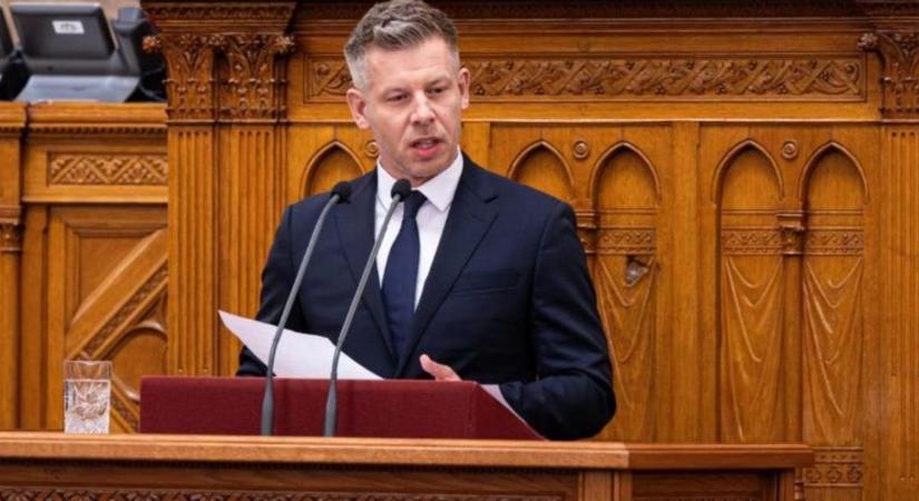 „Nincs megállás” – Magyar Péter szerint a Tisza-kormány minden nap az ország talpra állításán dolgozik