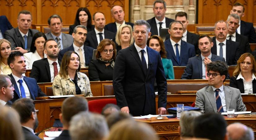 Így reagáltak a frakcióvezetők Magyar Péter beszédére