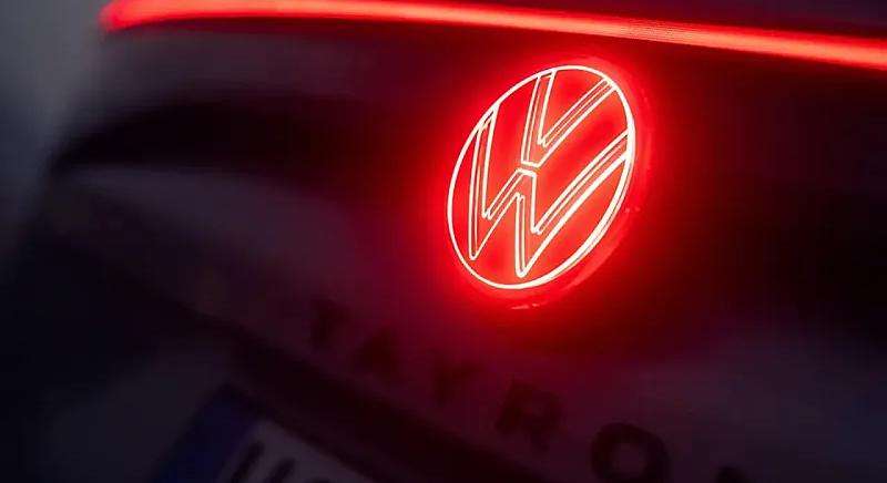 Feladhatja közös önvezető álmait a Volkswagen és a Bosch