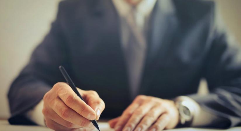 Öröklés: a teljes hagyaték elúszhat egy ilyen apró hiba miatt