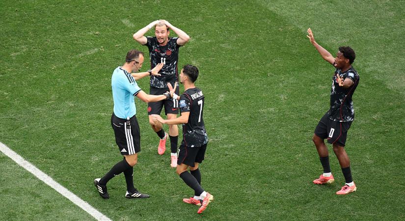 45 percre kitiltották a vb-meccs játékvezetőjét egy kanadai üzletláncból