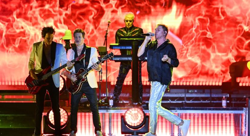 Magyar Péter kormányát dicsérte a Duran Duran budapesti koncertjén