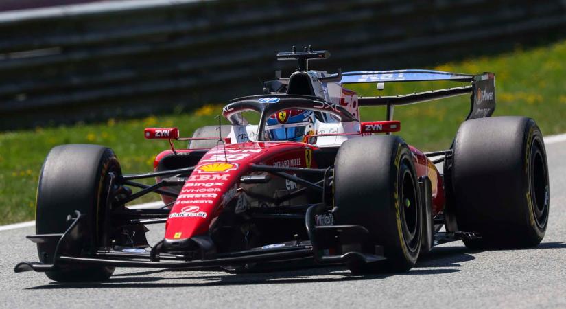 Wolff értetlenül áll a Ferrari fejlesztési tempója előtt