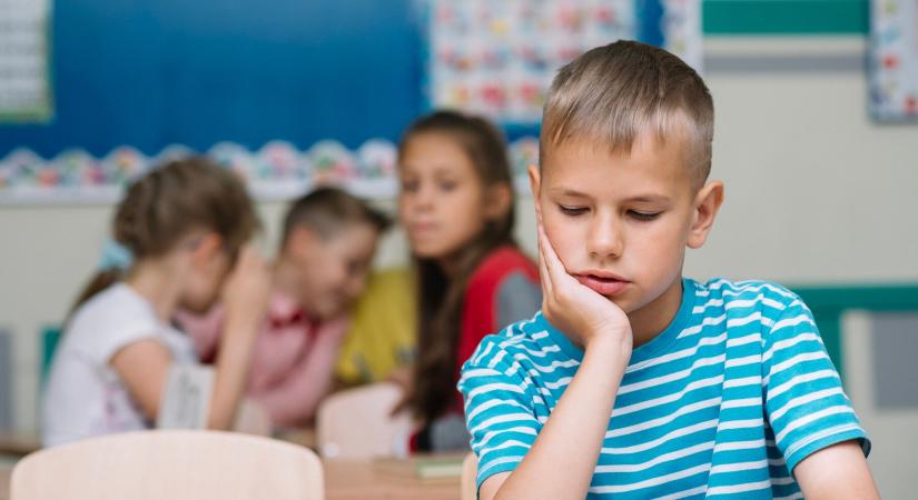 Nem a gyerek tehet róla, mégis ő húzhatja a rövidebbet: ingyenes kiadvány segíti a szülőket az ADHD-val kapcsolatos döntésekben