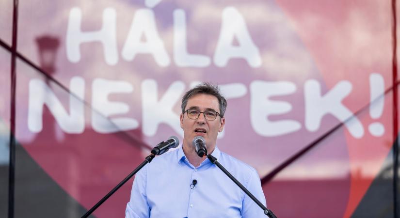 Vízosztás, hőséglocsolás, ivókutak – Karácsony Gergely megmutatta, milyen lépésekkel védekezik Budapest a kánikula ellen