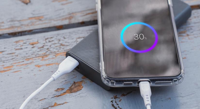 Hamar tönkremehet a powerbank a kánikulában, ha így használod