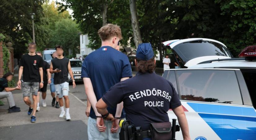 Fokozott ellenőrzés tartanak a rendőrök a Balatonnál