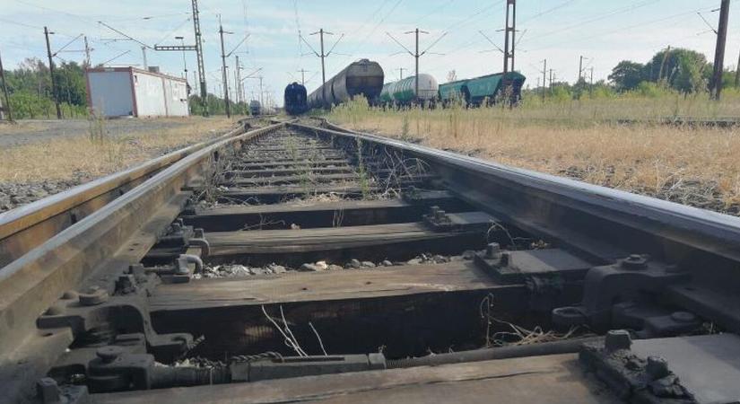 Akkor a hőség, hogy túlmelegedtek a motorvonatok