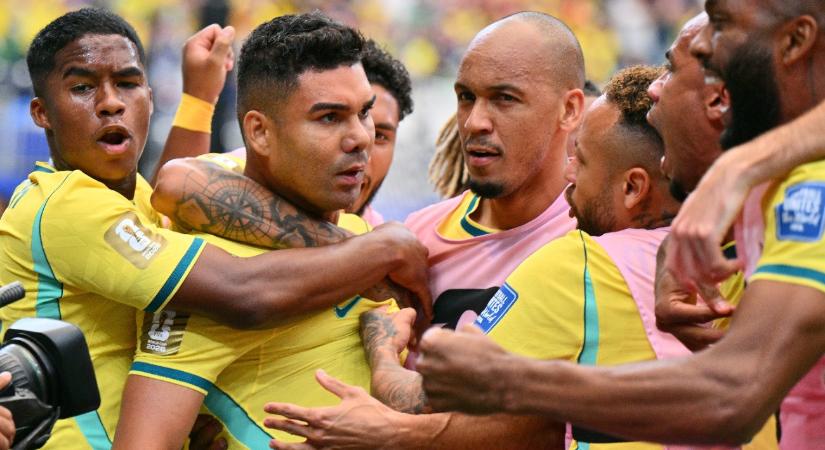 Brazília az utolsó percekben lőtt góllal győzött a japánok ellen
