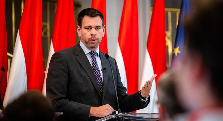 Vitézy Dávid elárulta, miért bénítja meg a hőség a vasúti közlekedést