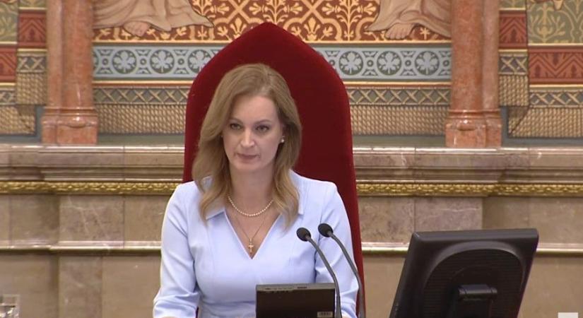 Az Országgyűlés elnöke kikapcsolta a miniszterelnök mikrofonját