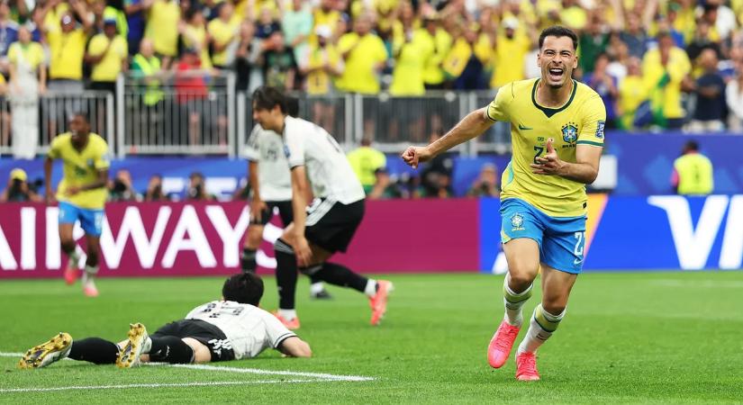 Martinelli volt a csodacsere, Brazília fordított, és továbbjutott Japán ellen