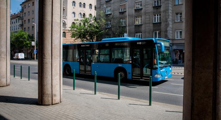Megbénította a budapesti közlekedést a hőség, minden hatodik busz klímája meghibásodott