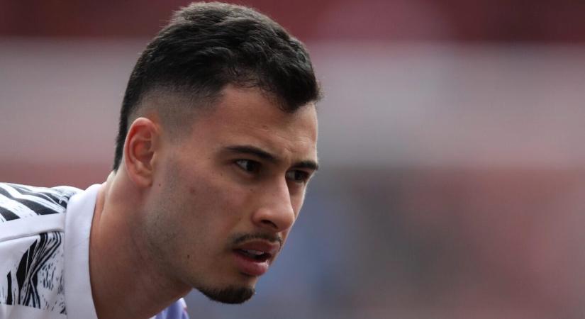Gabriel Martinelli klubváltásán pörög az angol sajtó