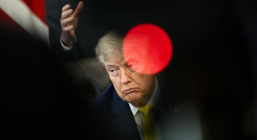 Gideon Rachman: Donald Trump, avagy hogyan buknak meg az autokraták