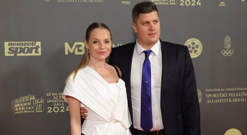 Iszak Eszti és Gyurta Dani ritkán látott kislánya kétéves lett: Mirabella cuki szőkeség – fotó