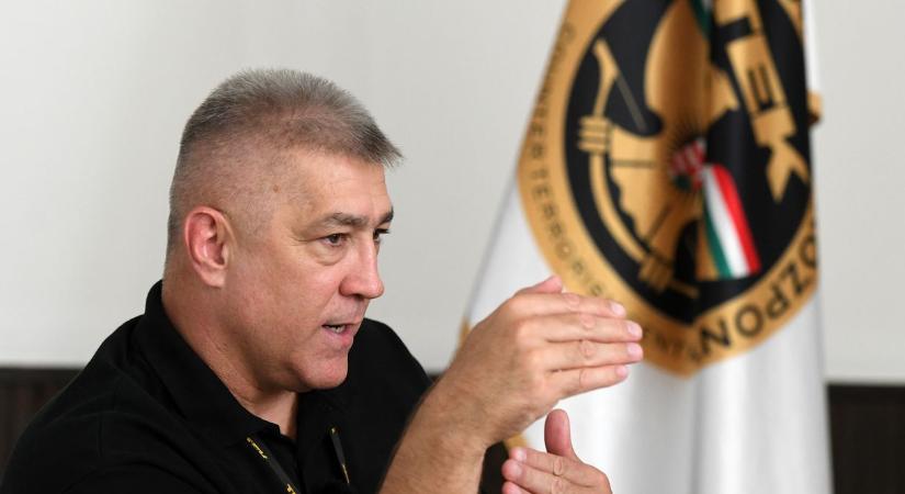A Fidesz biztonsági igazgatója lett a menesztett TEK-vezér