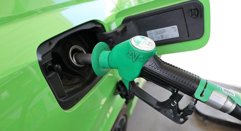 Ezt a tankolási hibát sok autós elköveti a hőségben