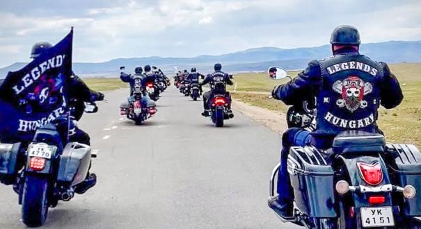 Túra a végtelenbe: a Legends MC tagjai Mongóliában