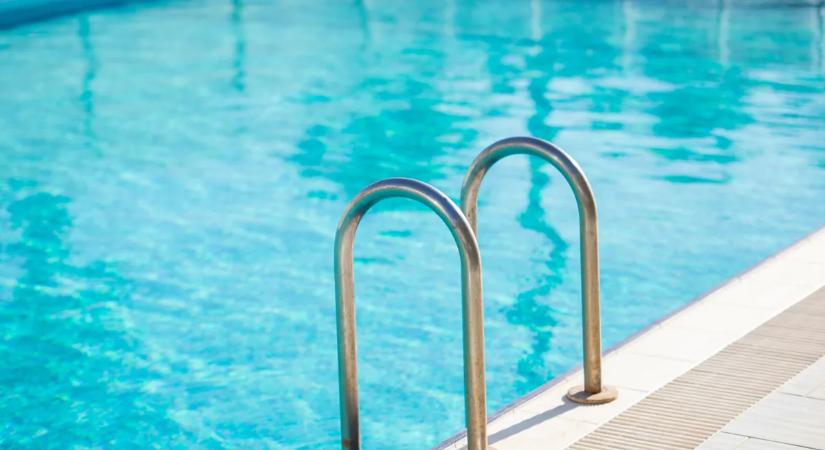 Tragédia Portugáliában: turista holttestét találták egy medencében