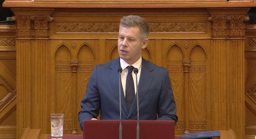 Magyar Péter: Ma a politika kér valamit az emberektől