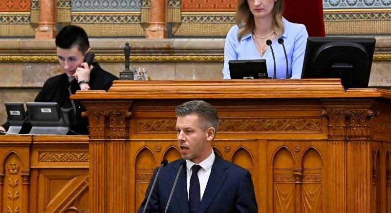 Megrendezett volt Forsthoffer Ágnes és Magyar Péter parlamenti összecsapása? Török Gábor megdöbbentő kijelentést tett