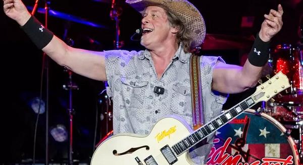 Ted Nugent: "szent háborút folytatok az állatjogi mozgalom ellen"