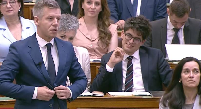 Magyar Péter elhallgattatná a sértegetéseit szóvá tevő képviselőket – Videó!