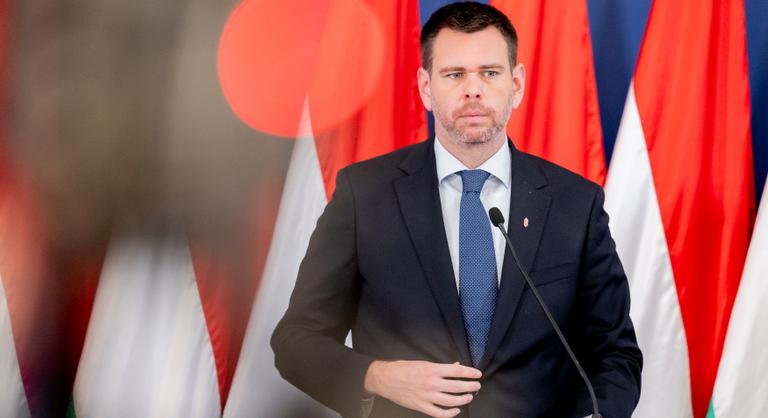 Vitézy Dávid: Mindent megteszünk, hogy a magyar vasút korszerű, megbízható és európai színvonalú legyen
