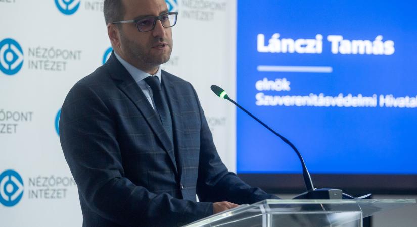 Lánczi Tamás is megszólalt, miután megszüntették munkahelyét