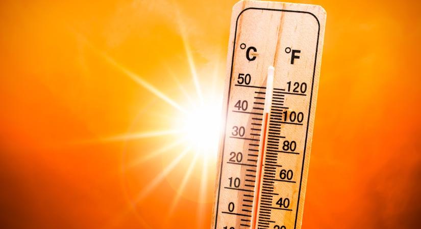 Most érkezett: megdőlt az abszolút melegrekord, itt mértek 42 fokot