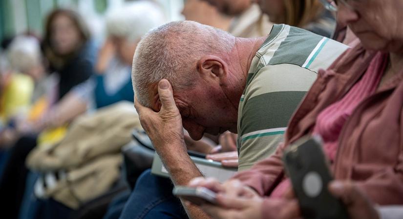 Szerdán zárva lesznek a rendelők, a patikákat is érinti a munkaszüneti nap – csak ügyeleti ellátás lesz