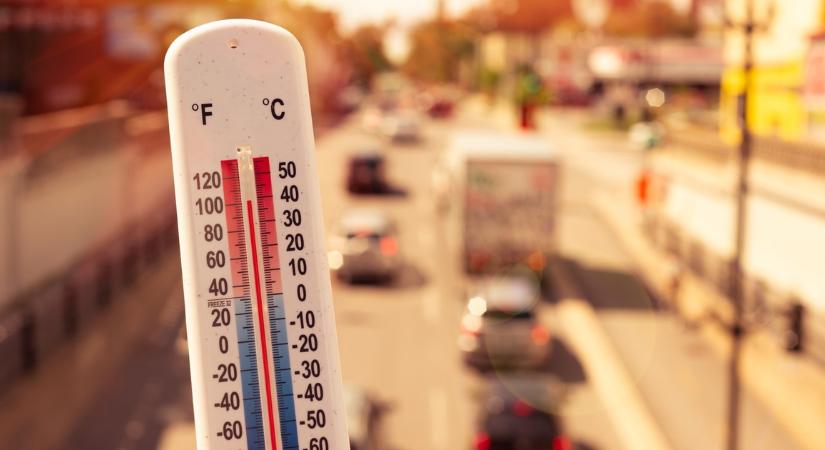 Szerda éjfélig marad a harmadfokú hőségriasztás: fontos figyelmeztetést adtak ki