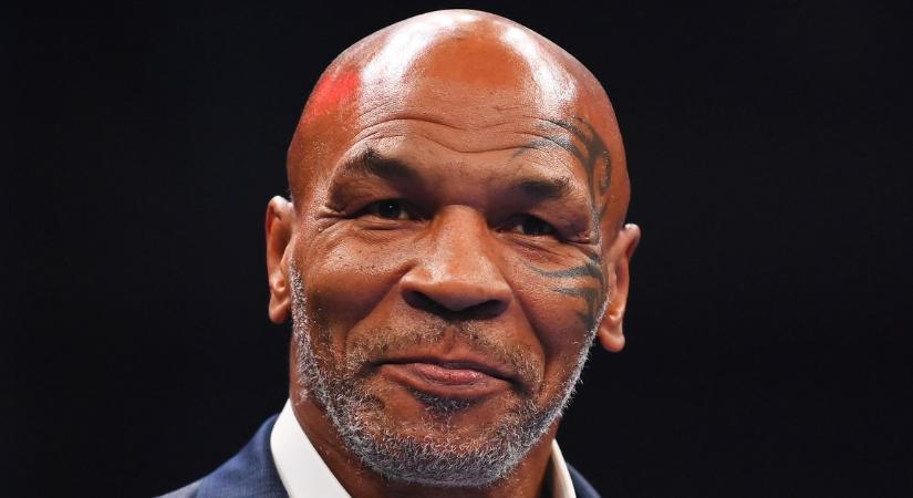 Hatvanéves Mike Tyson, aki börtönben ült, kiharapott ellenfele füléből, mégis ünnepelt filmsztár lett belőle – Fotók