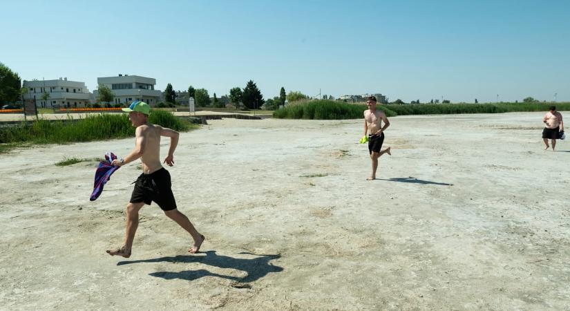 Ingyen van a strand, és elmarad még az érettségi is – Európában kitört a klímapánik, de van ország, ahol tanultak az 1987-es gyilkos hőhullámból