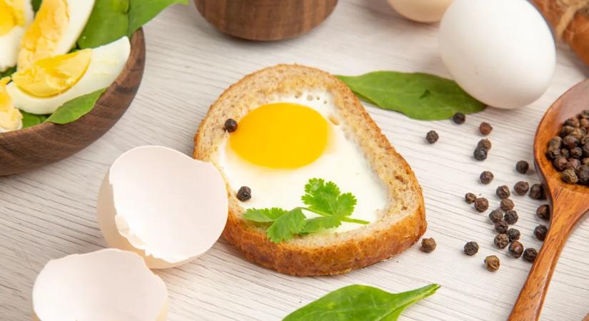 Főtt tojás, rántotta vagy tükörtojás? Kiderült, melyik a legegészségesebb reggelire