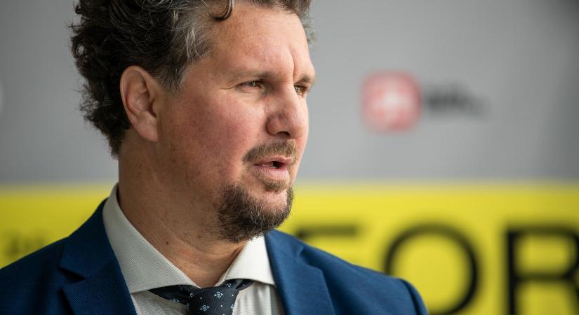 Támogatási listát küldött a Fidesz Nagy Ervinnek a 2019 után támogatott ellenzéki művészekről