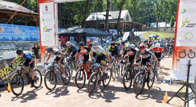 Nyolc érem, sok pozitív visszajelzés – nemzetközi mountain bike versenyt rendezett a ZKSE (galéria, videó)
