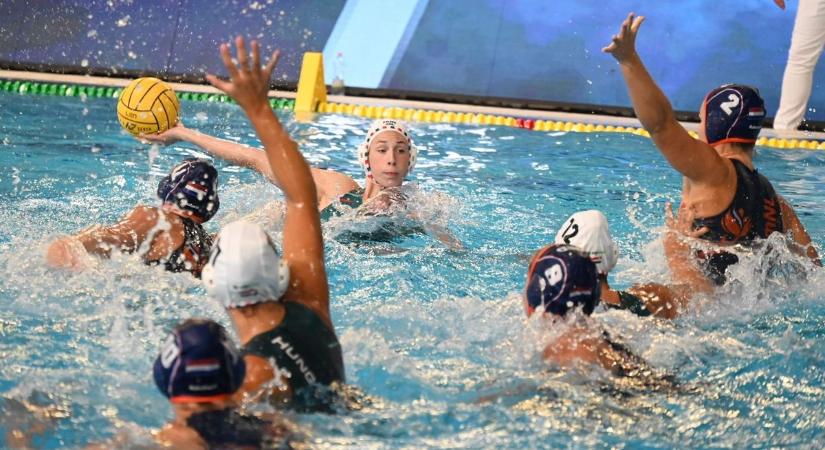 Szolnokon győzték le az Eb-győztest a női pólósok – fotókkal