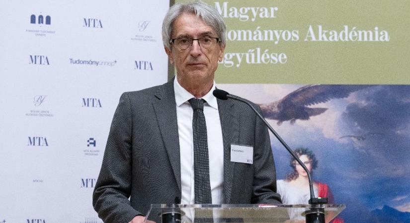 Pósfai Mihály az azbesztszennyezésről: a tudomány elmondta, amit lehet, most a kormány jön
