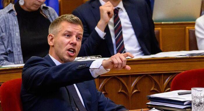 Megdőlt az abszolút melegrekord: Magyar Péter felszólított a vízfogyasztás korlátozására