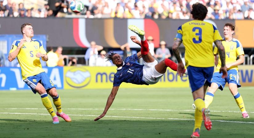 Bántóan simán verték a franciák Svédországot, Mbappé megelőzte Klosét az örök góllövőlistán