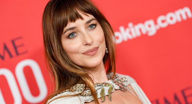 Dakota Johnson eladta luxusingatlanát, mutatjuk, hogy néz ki belülről az ikonikus lime-os villa