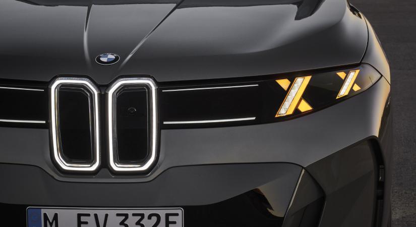 845 kilométer hatótávot hozott a BMW új elektromos óriása