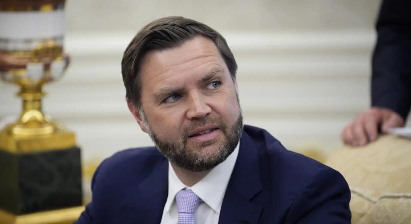 Tovább éleződik a vita XIV. Leó pápa és J. D. Vance között