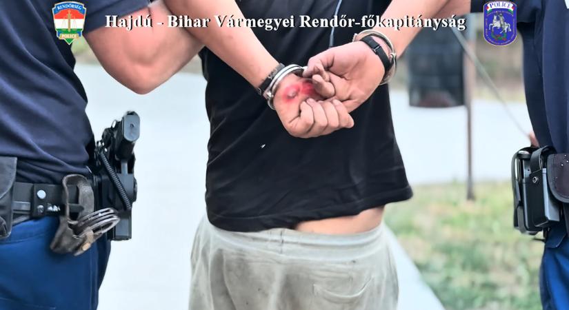 Több autót is ellopott már a debreceni Bonnie és Clyde – A 15 éves Benji és a 14 éves Piroska így nyúlta le a járgányokat