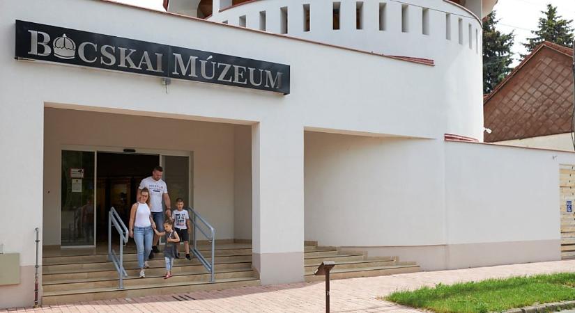 Irodalom, zene, színház: különleges fesztivált rendeznek Hajdúszoboszlón