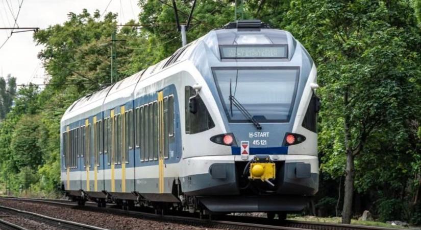 Vitézy Dávid hírt adott a napszúrás miatt kieső FLIRT motorvonatokról