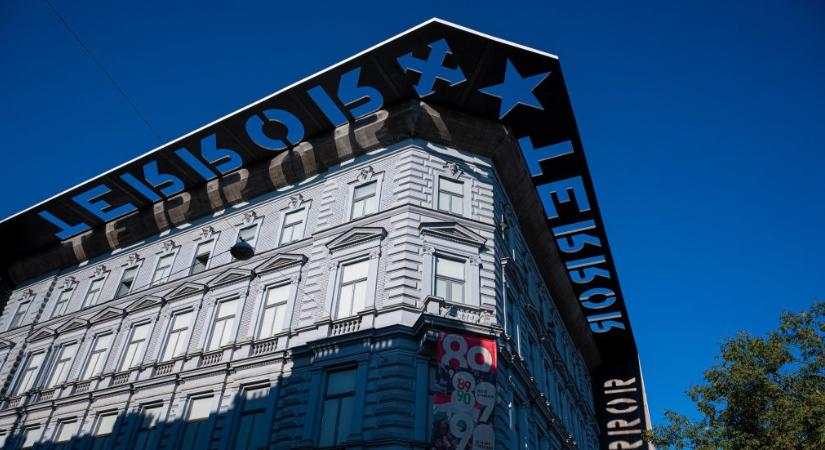A Terror Háza és a Petőfi Kulturális Ügynökség is Tarr Zoltánhoz kerül