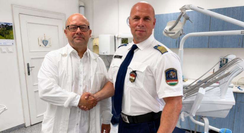 Köszönet az egészség szolgálatában dolgozóknak